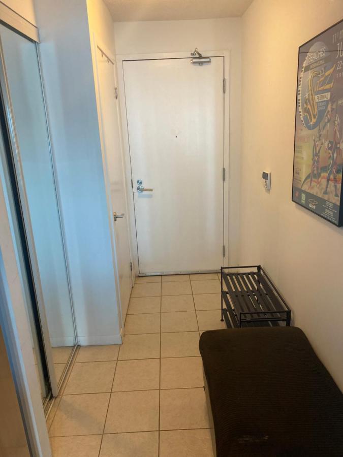 Downtown Toronto+Free Parking+Cn Tower View Apartment Ngoại thất bức ảnh