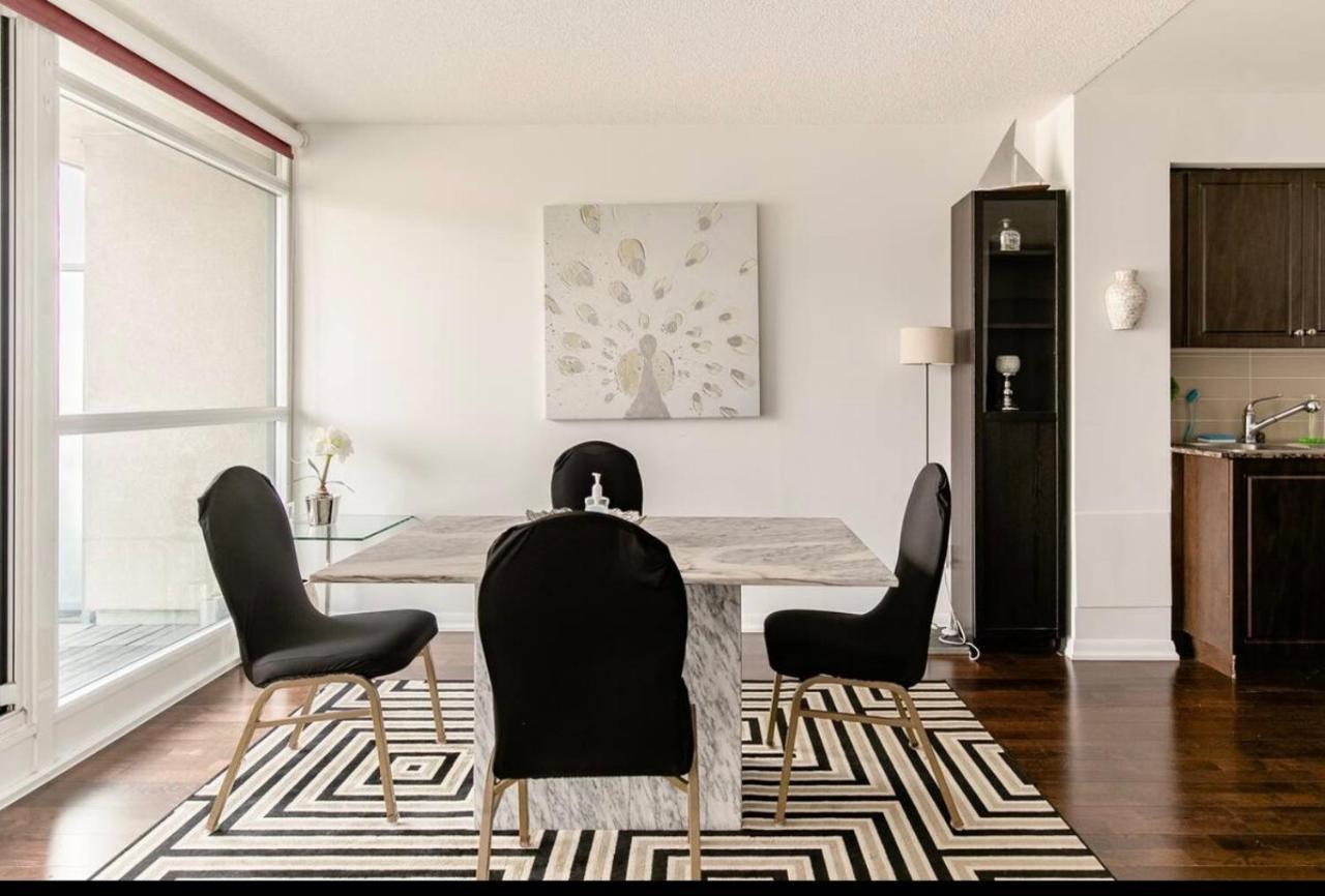 Downtown Toronto+Free Parking+Cn Tower View Apartment Ngoại thất bức ảnh