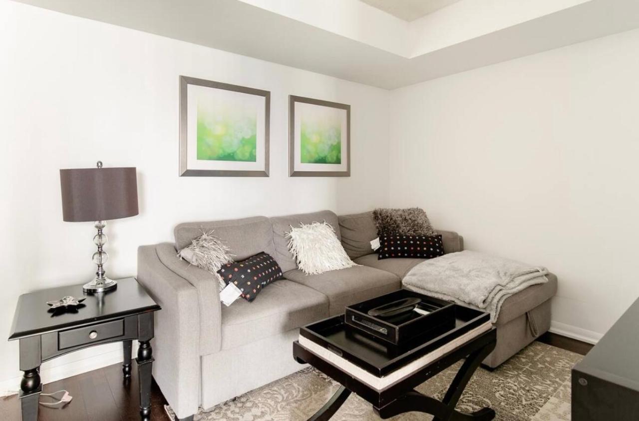 Downtown Toronto+Free Parking+Cn Tower View Apartment Ngoại thất bức ảnh